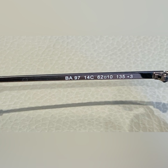 New Women’s Balenciaga Sunglasses - Picture 7 of 8